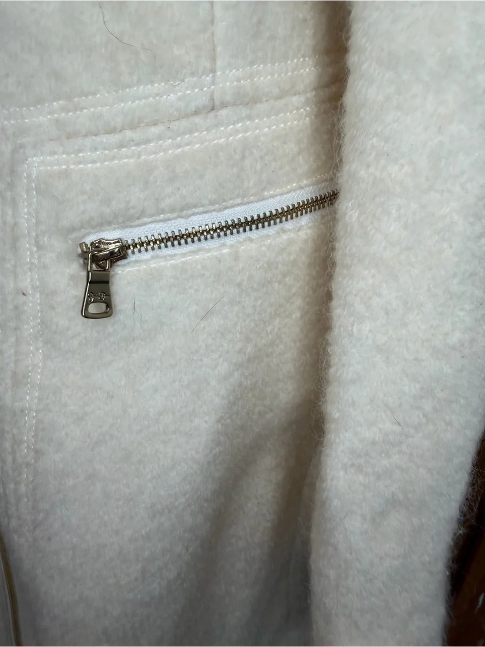 Wool-Blend Cream Zip Front Women's Coat, Tailored Stitching, Zip Pockets